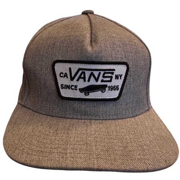 Vans Trucker Hat Adjustable Snapback Gray Patch Logo Skater Retro Streetwear - Picture 1 of 3
